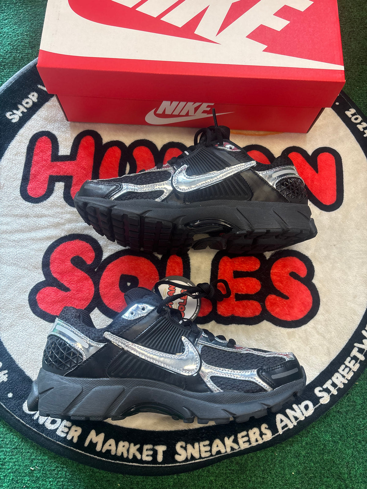 Nike Vomero 5 ‘Chrome’|Size 7M/8.5W