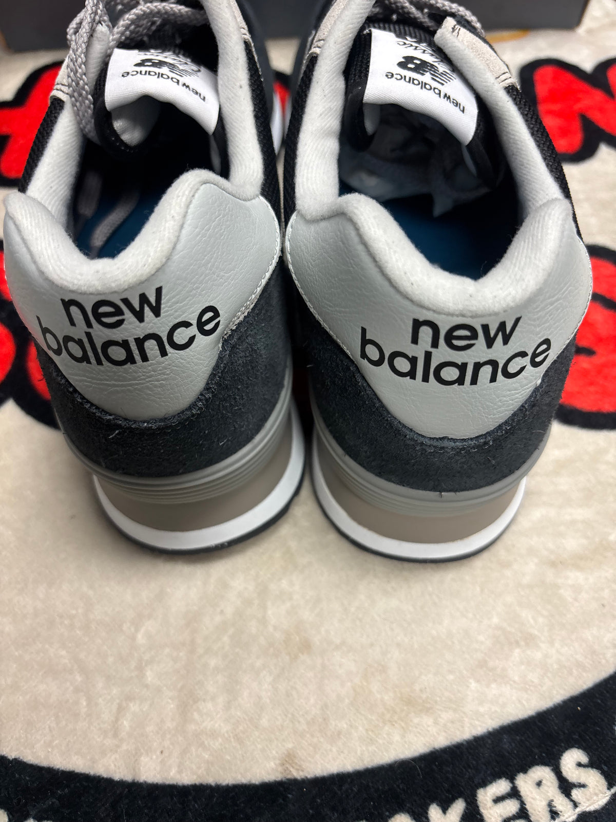 New Balance 574 ‘Black/White’|Size 11.5M