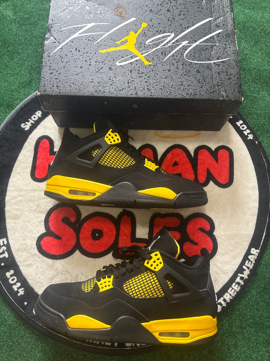 Jordan 4 ‘Thunder’|Size 11m