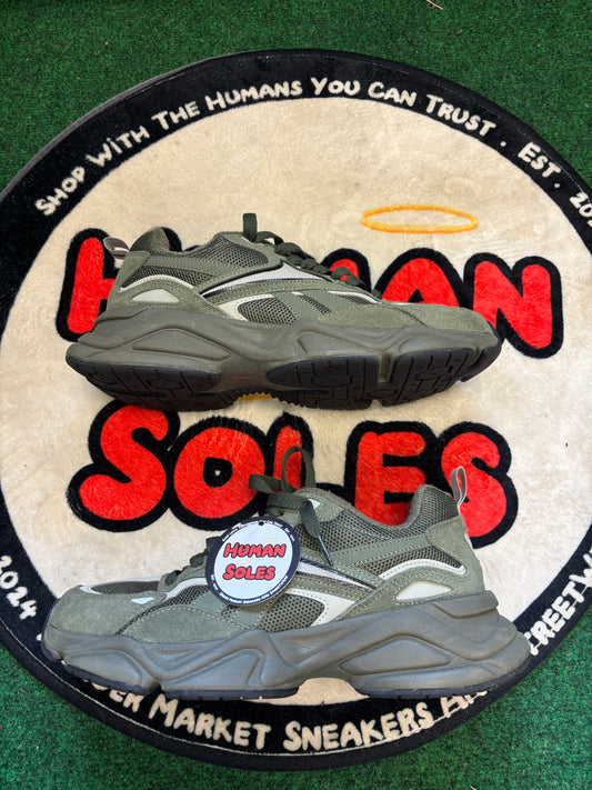 Reebok ‘Olive’|Size 10M