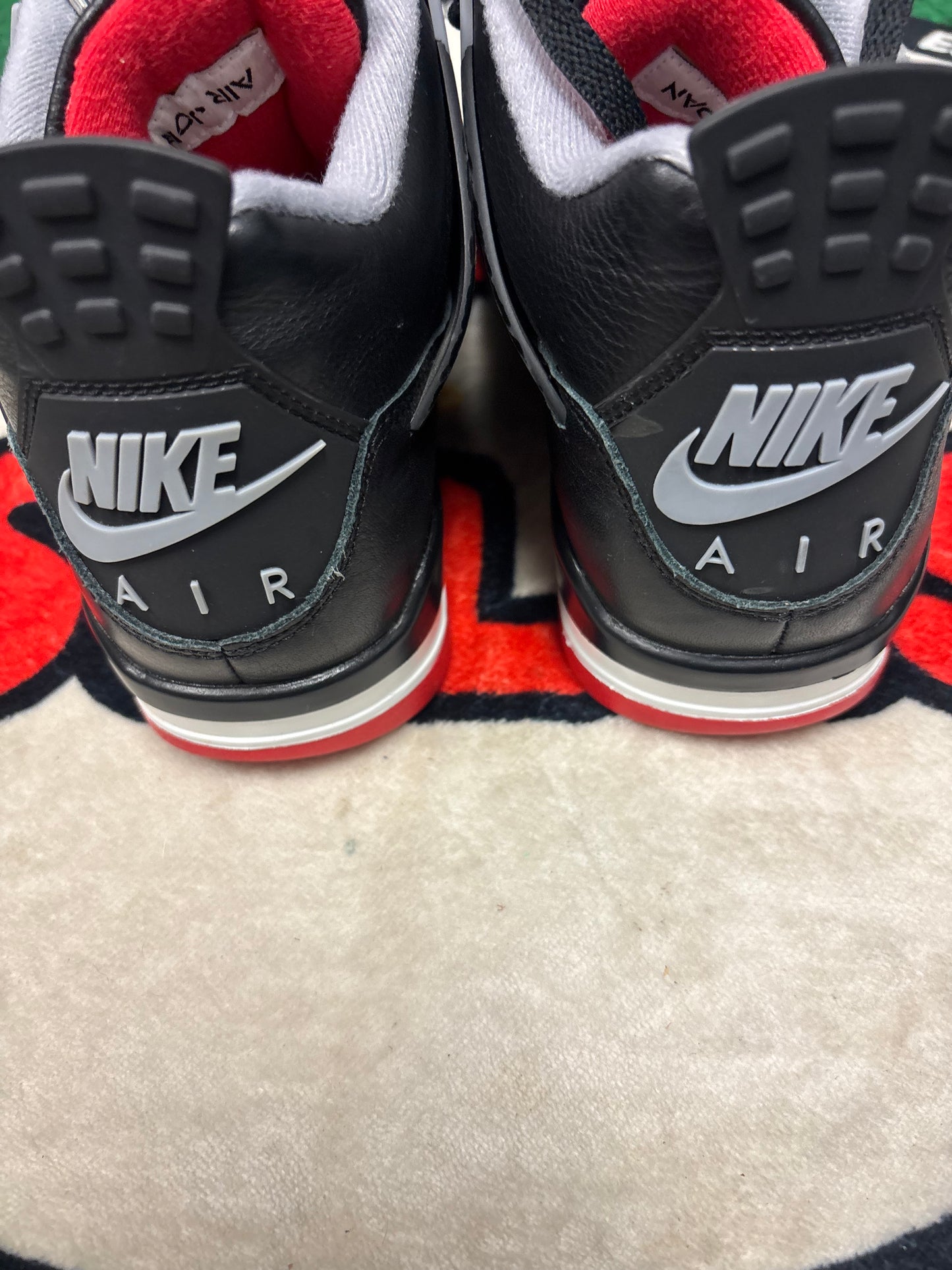 Jordan 4 ‘Bred’|Size 7M/8.5W