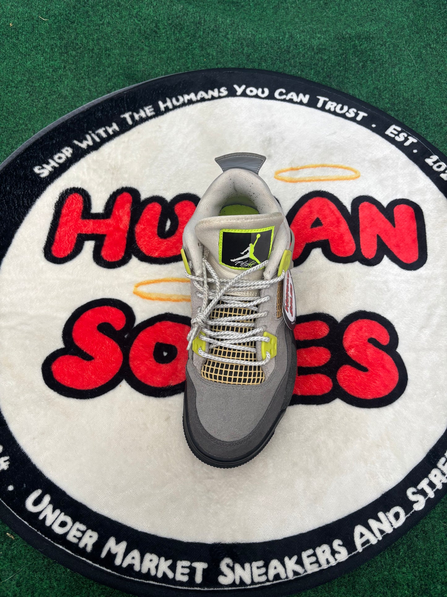 Jordan 4 ‘Neon’|Size 6.5M/8W