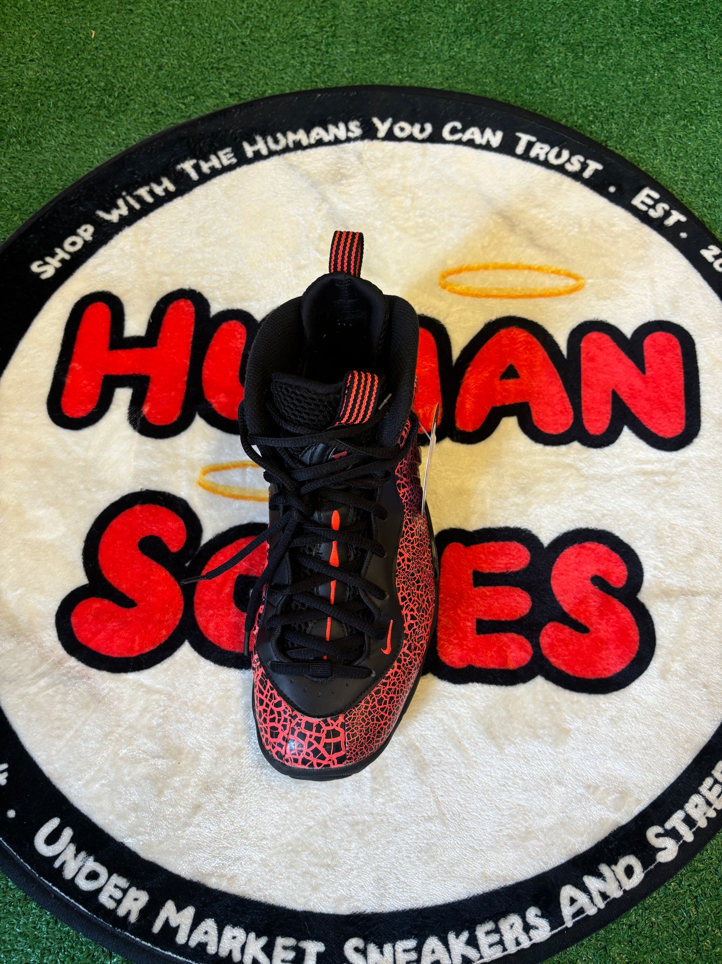 Nike Foamposite ‘Cracked Lava’|Size 6M/7.5W