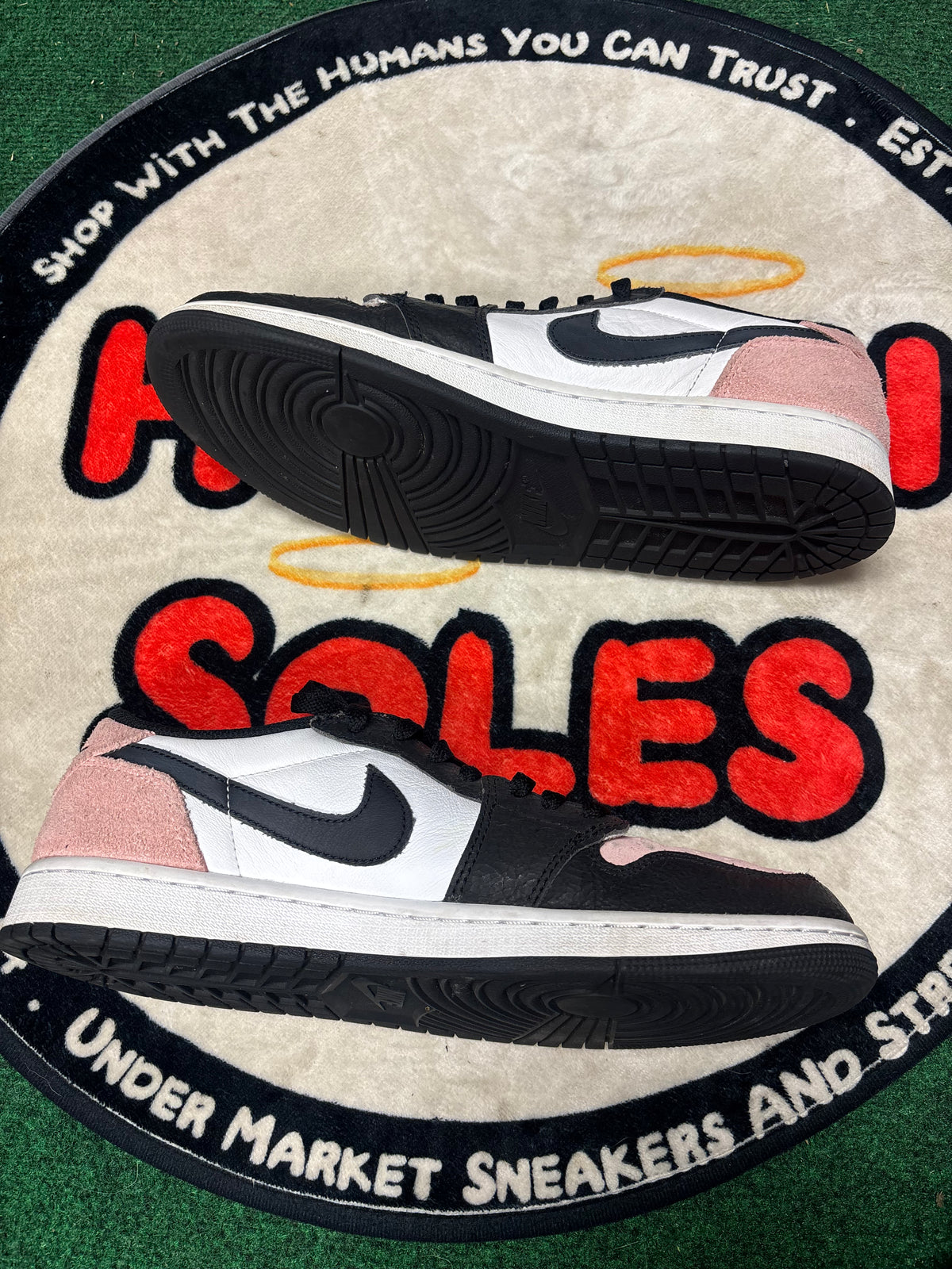Jordan 1 Low ‘Bleached Coral’|Size 11.5M
