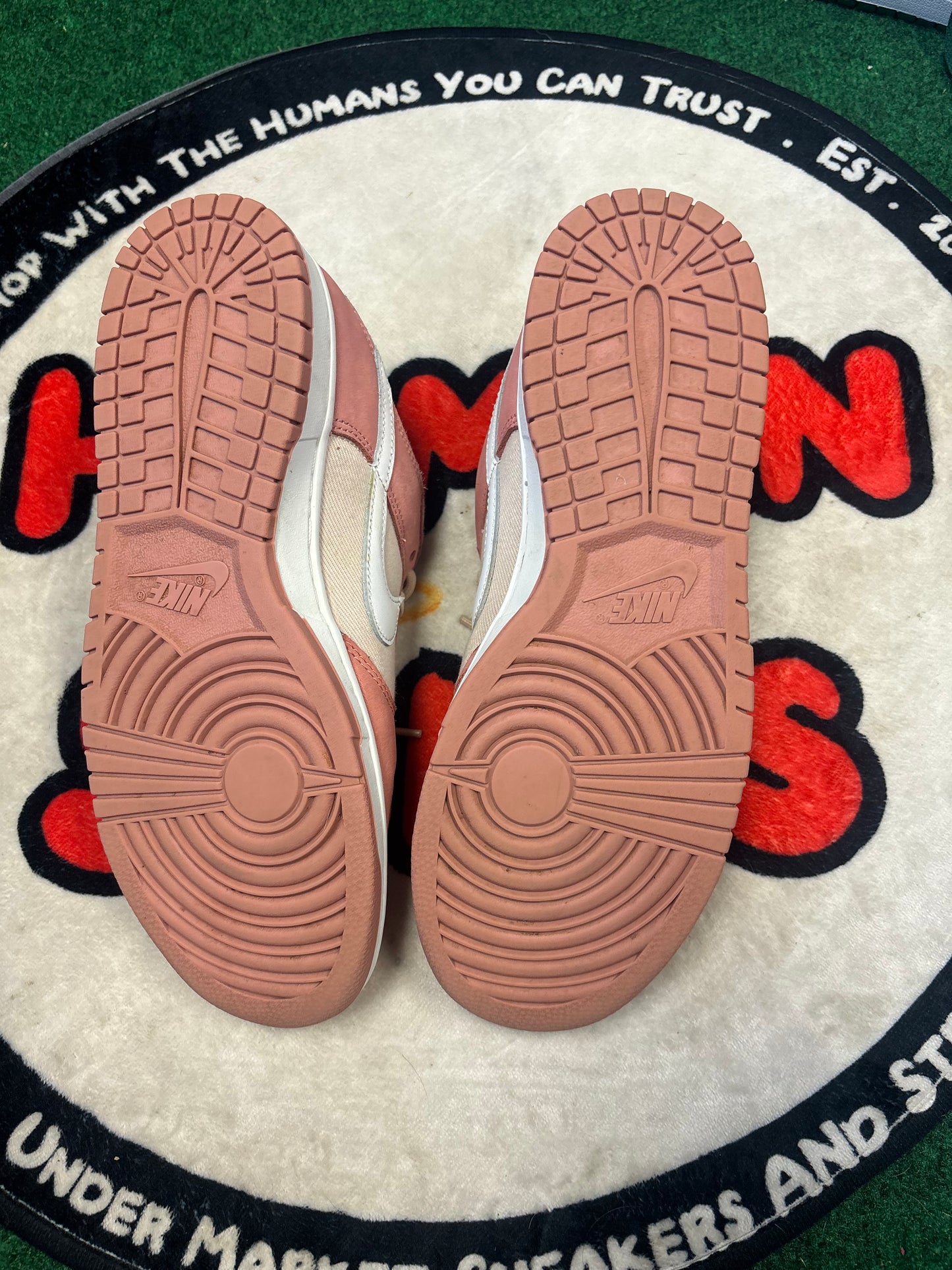 Nike Dunk Low ‘Stardust’|Size 10M