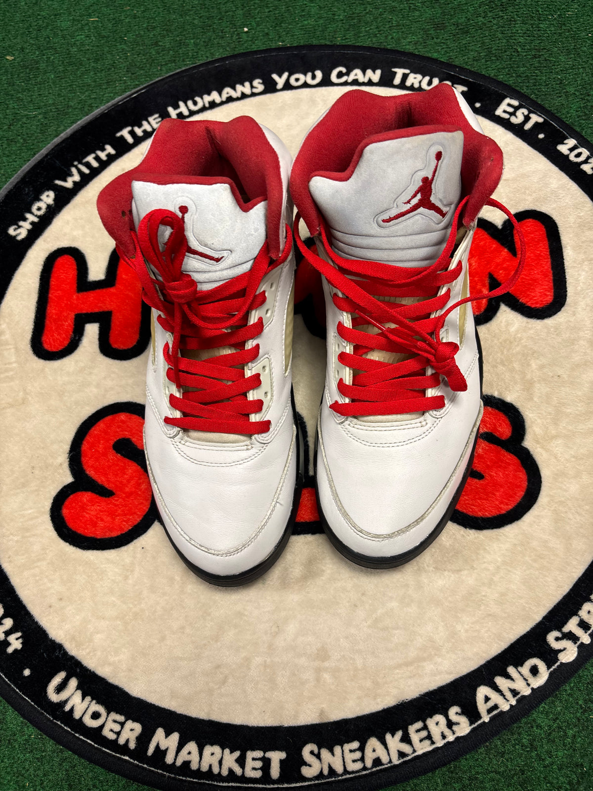 Jordan 5 ‘Fire Red’|Size 10.5M