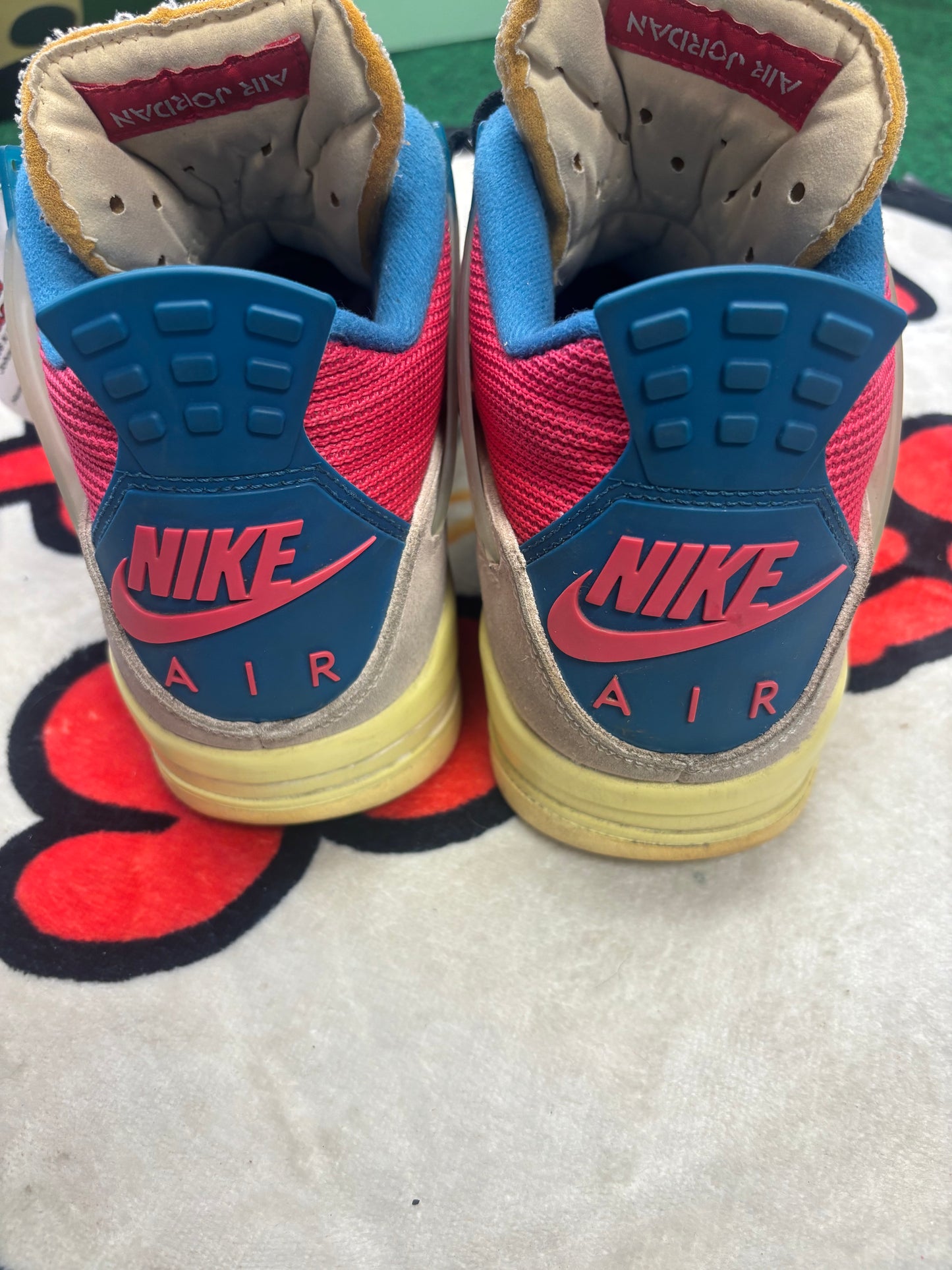 Jordan 4 X Union ‘Guava Ice’|Size 9.5M