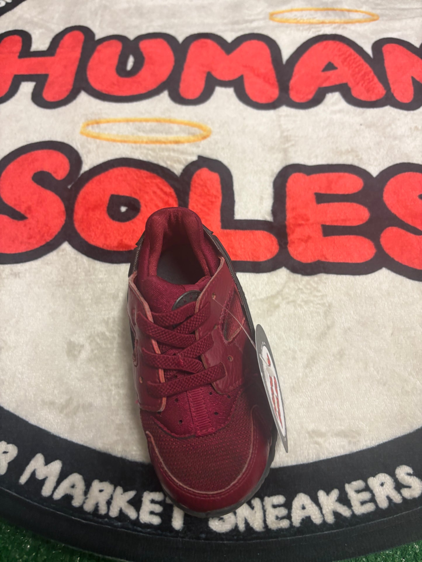 Nike ‘Huarache Team Red’|Size 7C