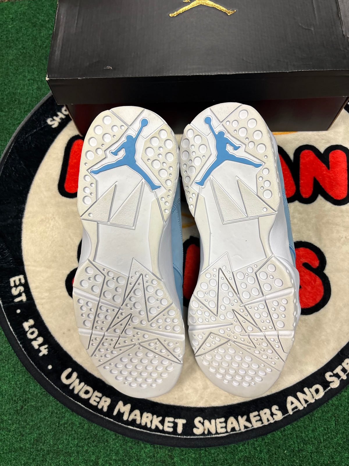 Jordan 7 ‘Pantone’|Size 13M