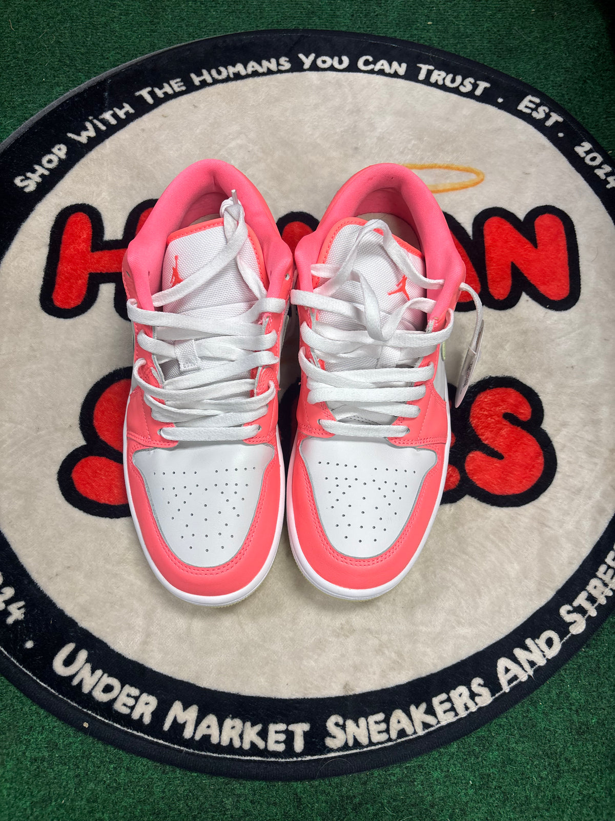 Jordan 1 Low ‘Lava Glow’|Size 9.5M/11W
