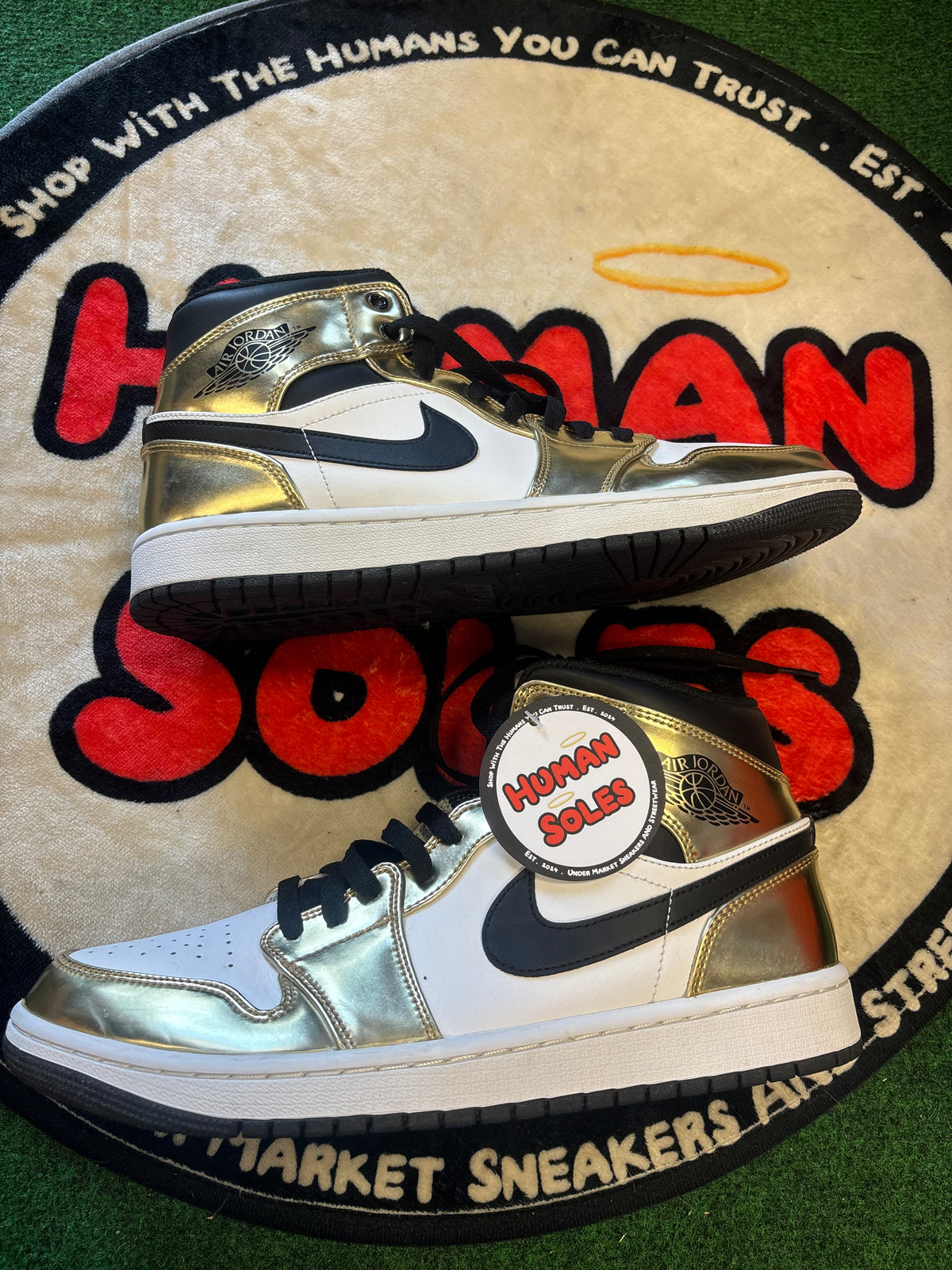 Jordan 1 Mid ‘Gold Metallic’|Size 10M