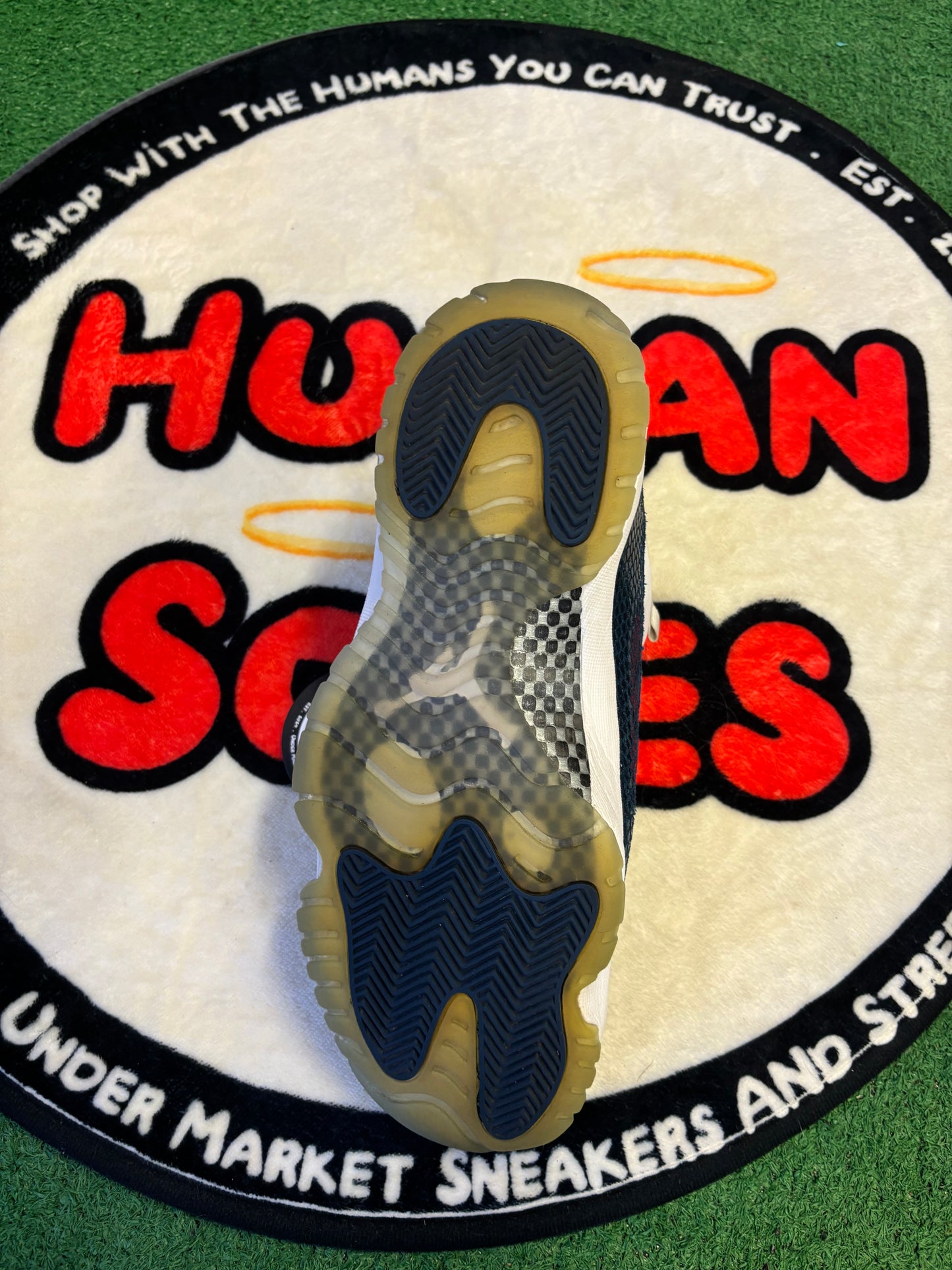 Jordan 11 Low ‘SnakeSkin’|Size 10M