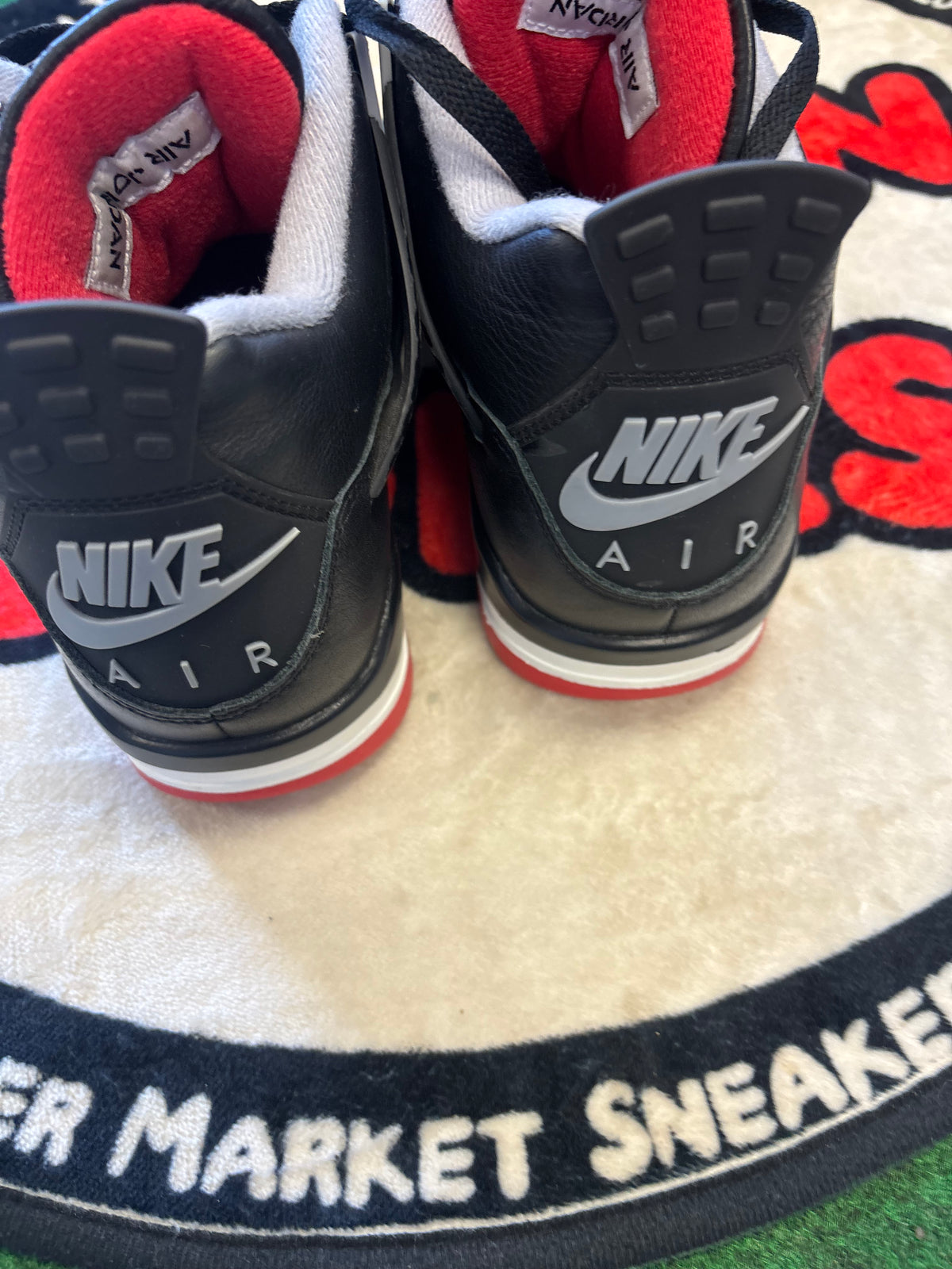Jordan 4 ‘Bred’|Size 7M/8.5W